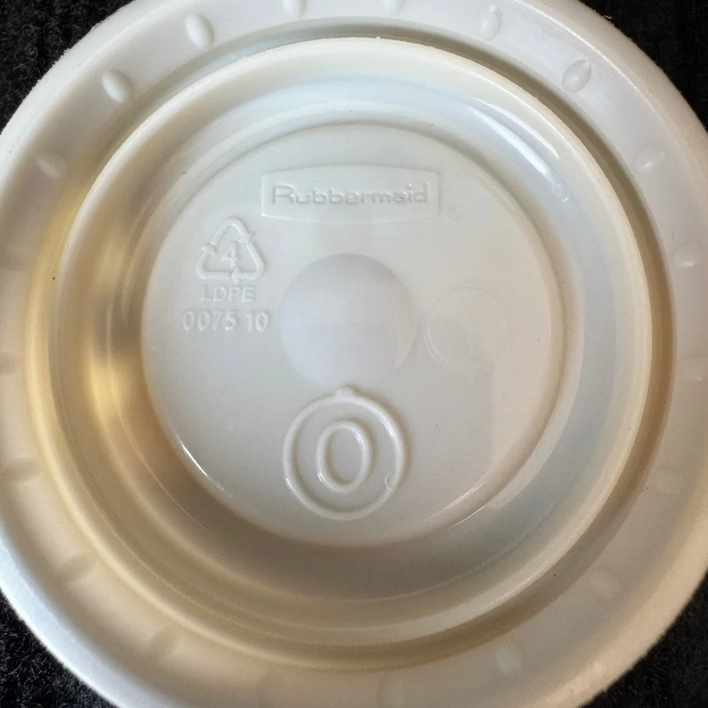 Rubbermaid‎ 